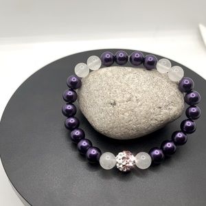 🌸 Handcrafted Purple Beaded Stretch bracelet